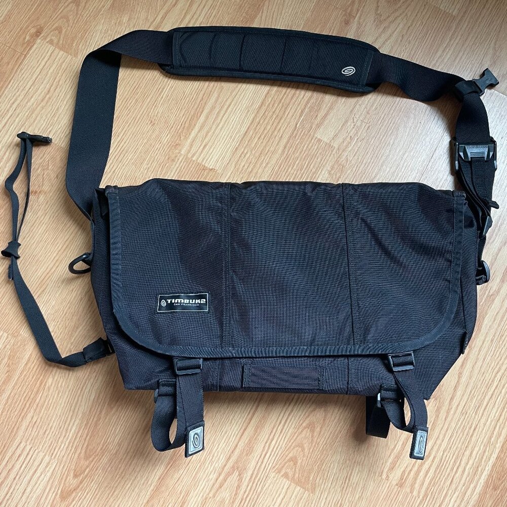 Timbuk2 - Classic Messenger Bag - Medium - Black
